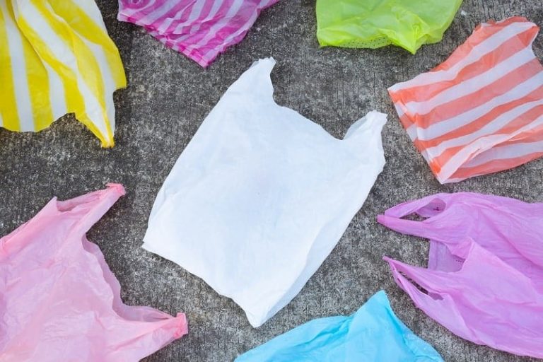 Can Plastic Bags Be Recycled in the UK? Naturaler